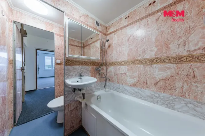 Prodej bytu 3+kk, Hroznětín, Sídliště, 55 m2