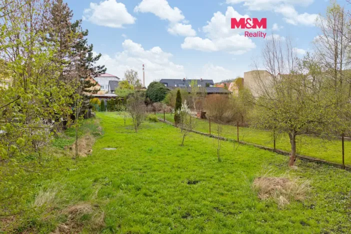 Prodej zahrady, Hostomice, Školní náměstí, 1050 m2