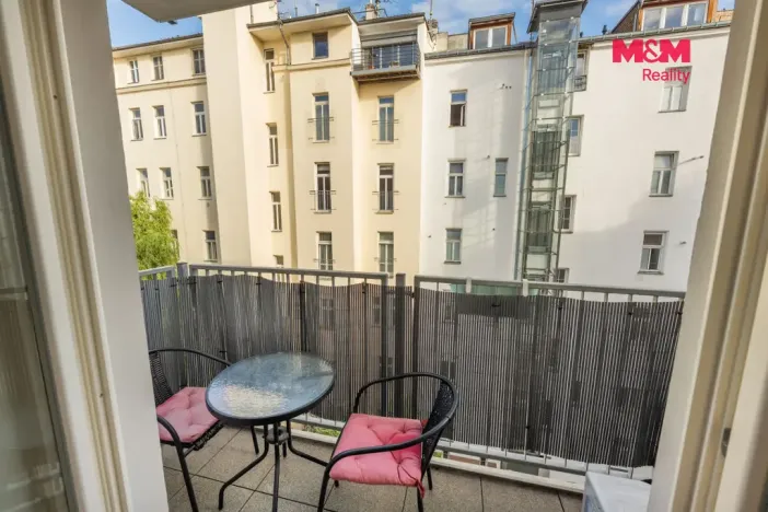 Pronájem bytu 2+kk, Praha - Smíchov, Na bělidle, 64 m2