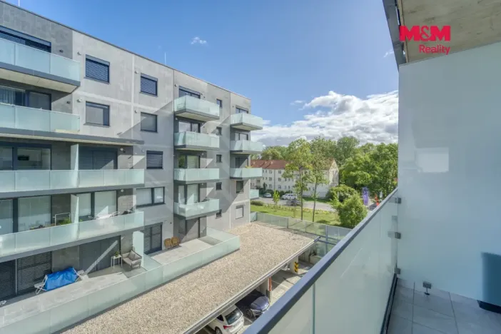 Prodej bytu 1+kk, Praha - Prosek, Čakovická, 27 m2