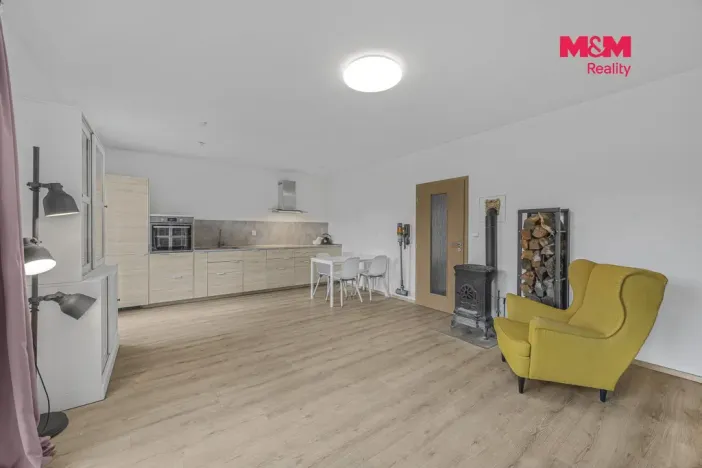 Prodej bytu 5+kk, Hostouň, Na Obci, 119 m2