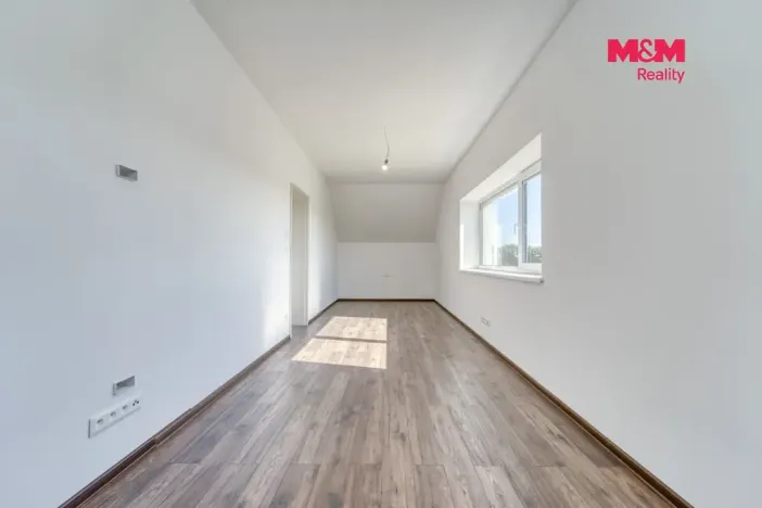 Prodej rodinného domu, Vodochody - Hoštice, Na Kopečku, 168 m2