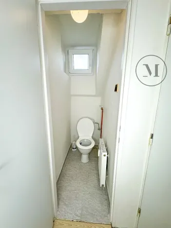 Pronájem bytu 1+kk, České Budějovice, Dobrovodská, 32 m2