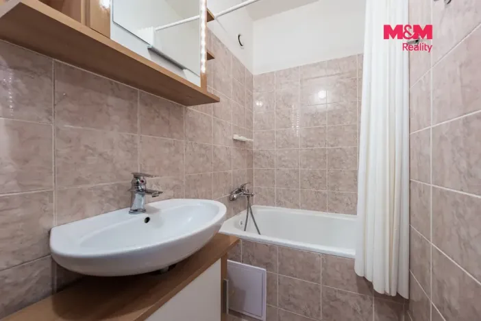 Prodej bytu 2+kk, Praha - Stodůlky, Bronzová, 43 m2