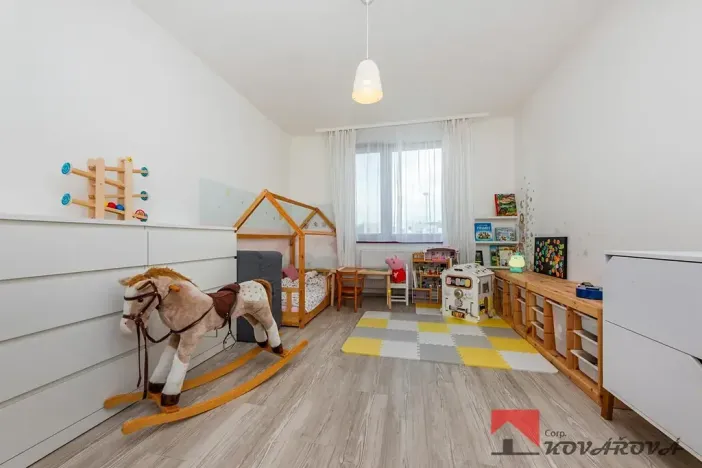Prodej bytu 3+kk, Praha - Modřany, Provázkova, 95 m2