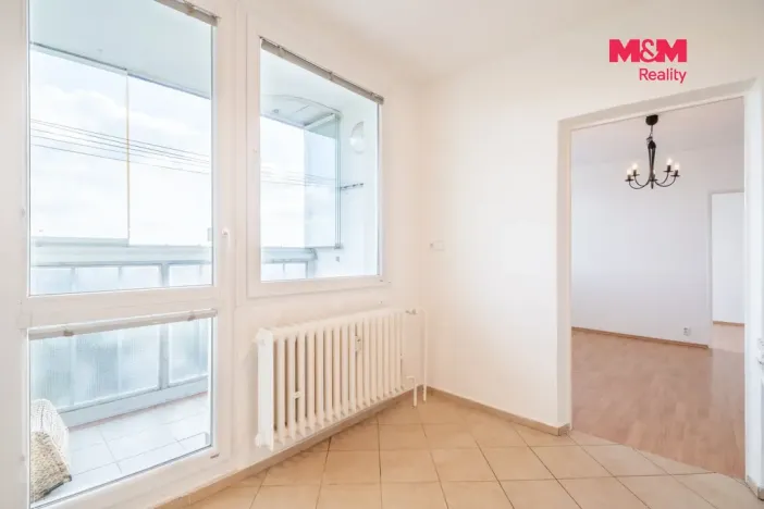 Pronájem bytu 3+1, Praha - Prosek, Jablonecká, 69 m2