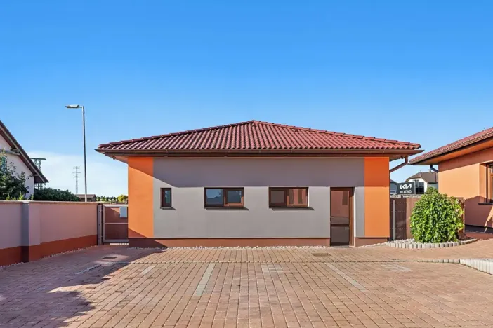 Prodej rodinného domu, Velké Přítočno, 350 m2