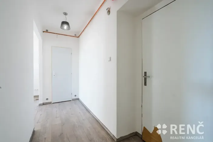 Pronájem bytu 1+1, Drnovice, 52 m2