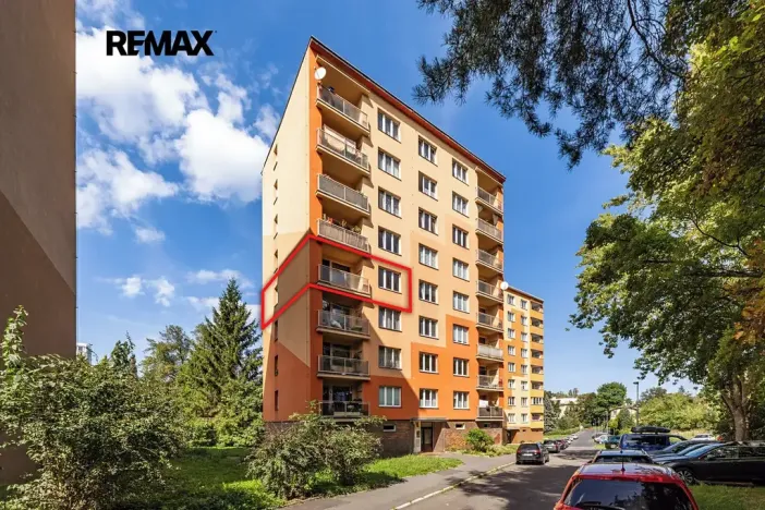 Prodej bytu 4+1, Karlovy Vary, Modenská, 77 m2