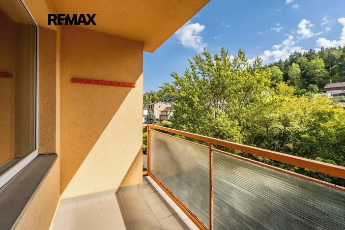 Prodej bytu 4+1, Karlovy Vary, Modenská, 77 m2