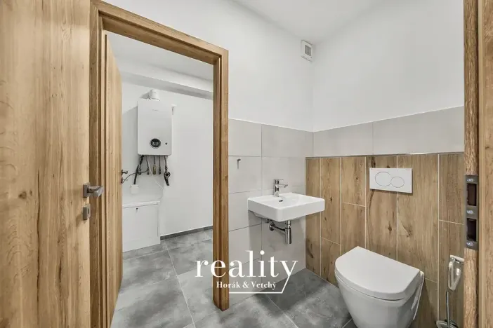 Pronájem bytu 2+kk, Jihlava, Na Nivách, 58 m2