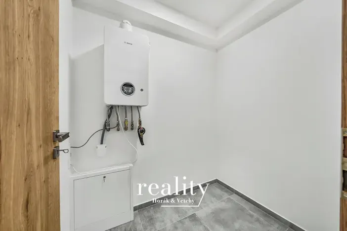 Pronájem bytu 2+kk, Jihlava, Na Nivách, 58 m2