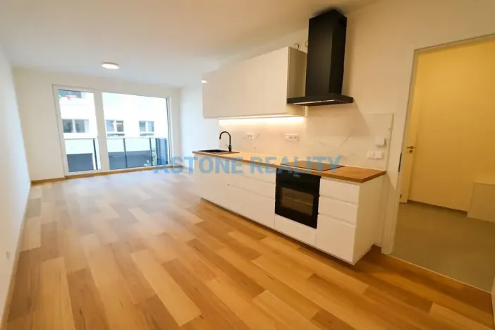 Pronájem bytu 1+kk, Praha - Modřany, Kolmanova, 37 m2
