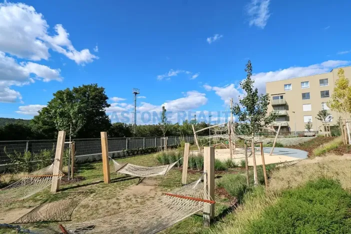 Pronájem bytu 1+kk, Praha - Modřany, Kolmanova, 37 m2