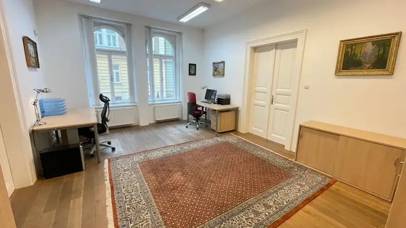 Pronájem kanceláře, Plzeň, Bendova, 120 m2