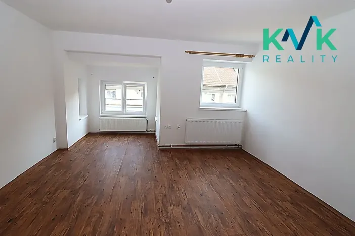 Pronájem bytu 2+kk, Sokolov, U Divadla, 45 m2
