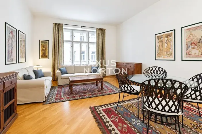 Pronájem bytu 3+1, Praha - Nové Město, Odborů, 80 m2