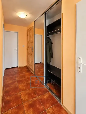 Pronájem bytu 2+kk, Postřižín, 38 m2