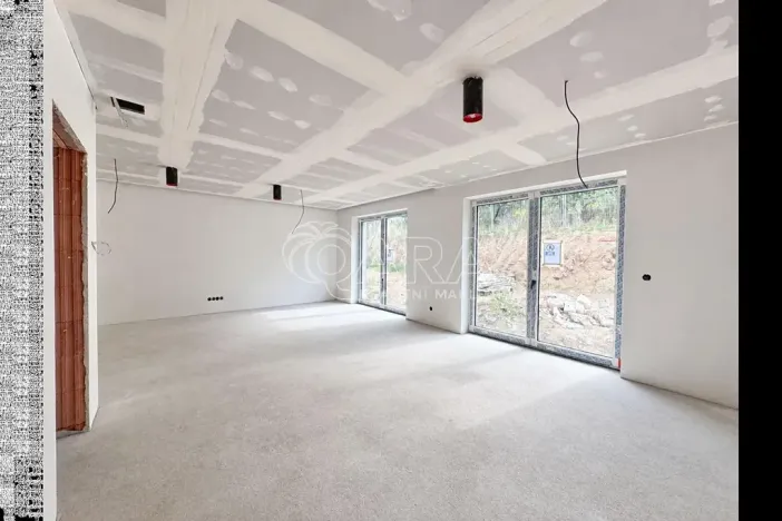 Prodej rodinného domu, Kamenice, 159 m2