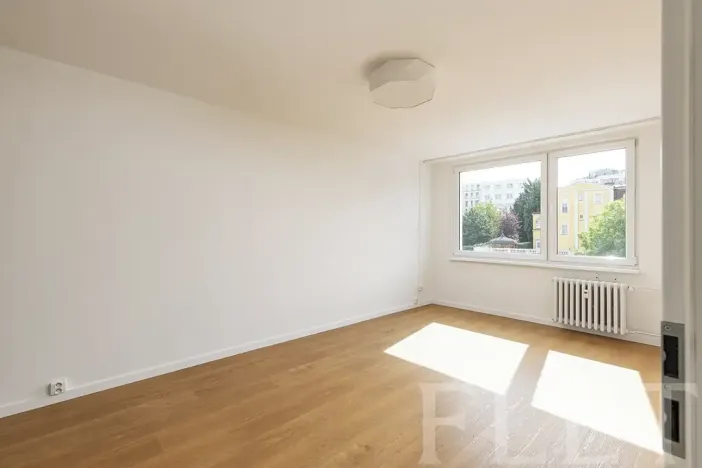 Pronájem bytu 2+kk, Praha - Michle, Ohradní, 43 m2