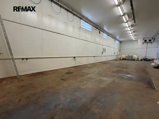 Prodej skladu, Bzenec, 600 m2
