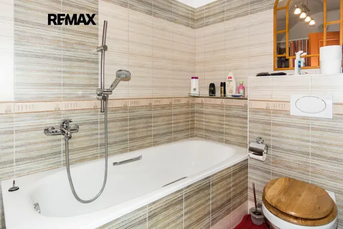 Prodej ubytování, Strmilov, Samota, 550 m2