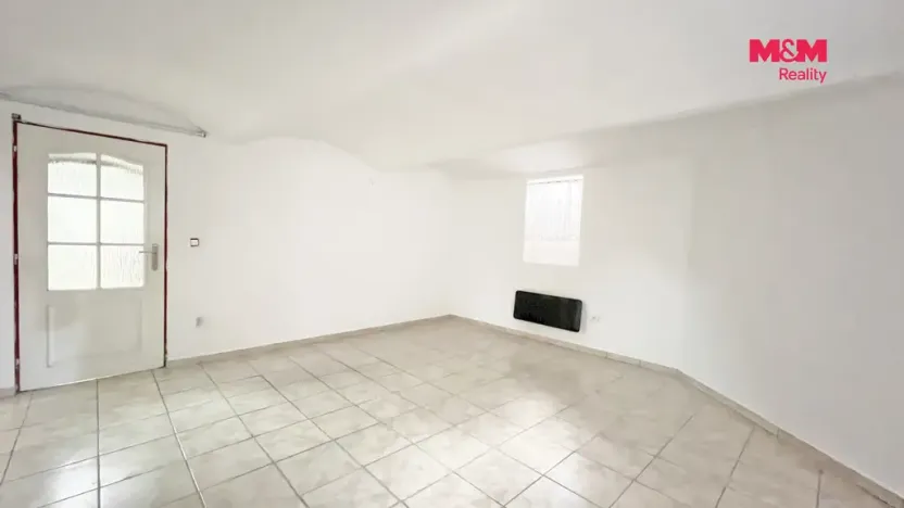 Pronájem bytu 3+1, Chomutov, Kadaňská, 91 m2
