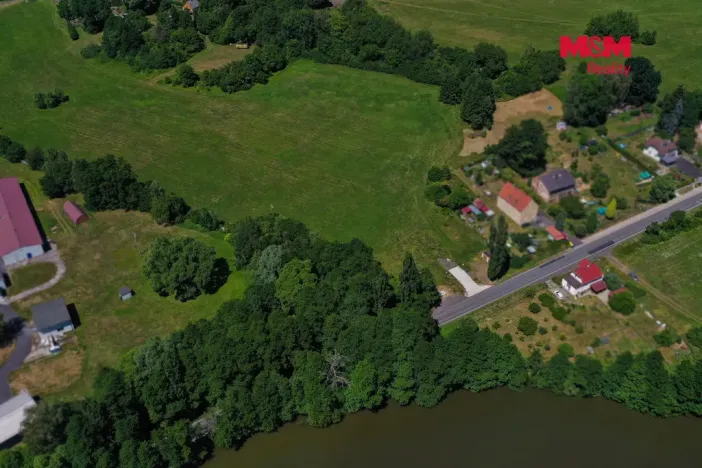 Prodej pozemku pro bydlení, Hájek, 985 m2