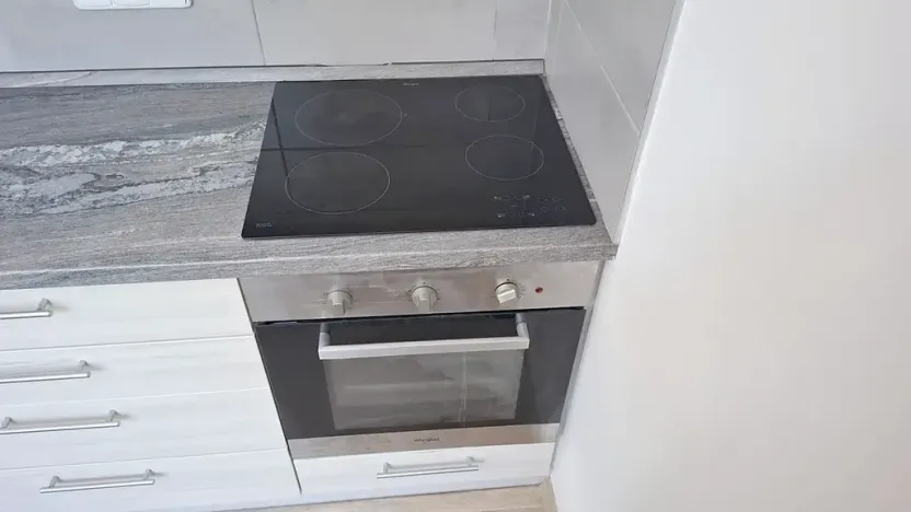 Pronájem bytu 2+kk, Jihlava, Hálkova, 46 m2
