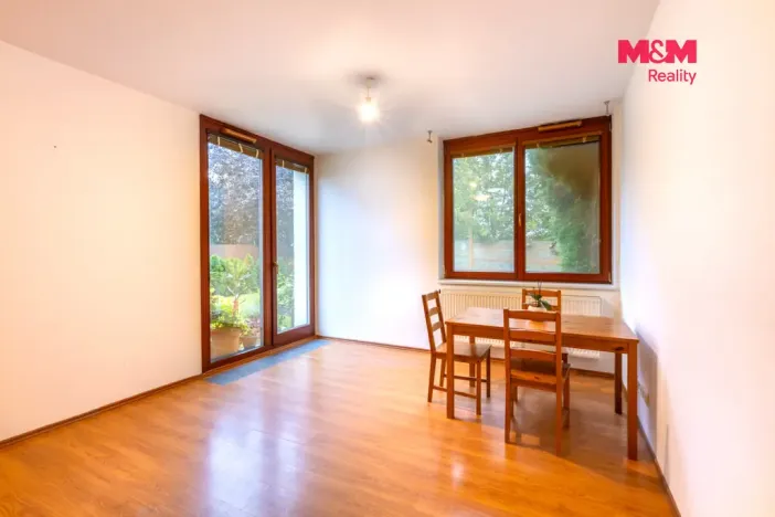 Prodej bytu 2+kk, Praha - Újezd, Na Formance, 50 m2