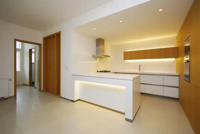 Pronájem bytu 3+1, Praha - Bubeneč, dr. Zikmunda Wintra, 119 m2