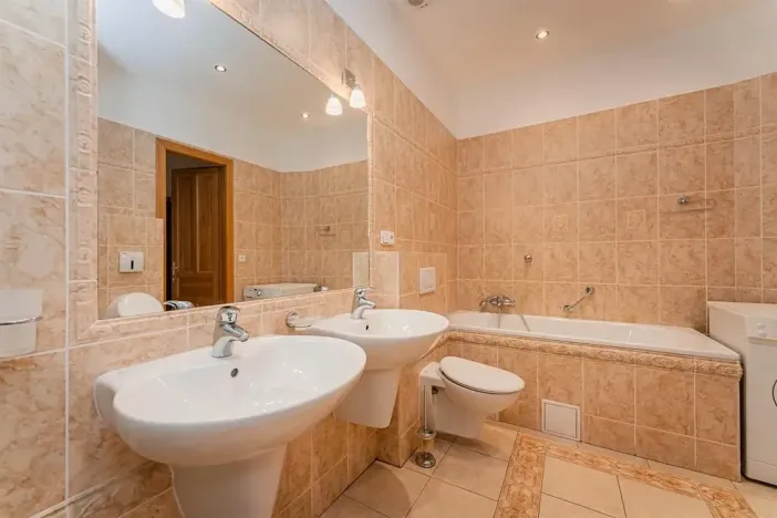 Pronájem bytu 3+1, Praha - Staré Město, Bílkova, 94 m2