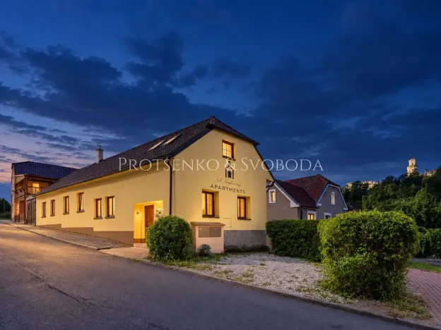 Prodej činžovního domu, Hluboká nad Vltavou, Žižkova, 174 m2