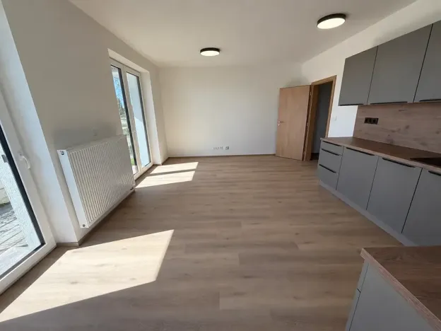 Pronájem bytu 1+kk, Dobřany, Denksteinova, 39 m2