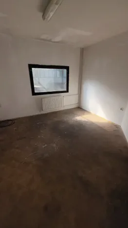 Pronájem skladu, Pardubice, Na Spravedlnosti, 427 m2