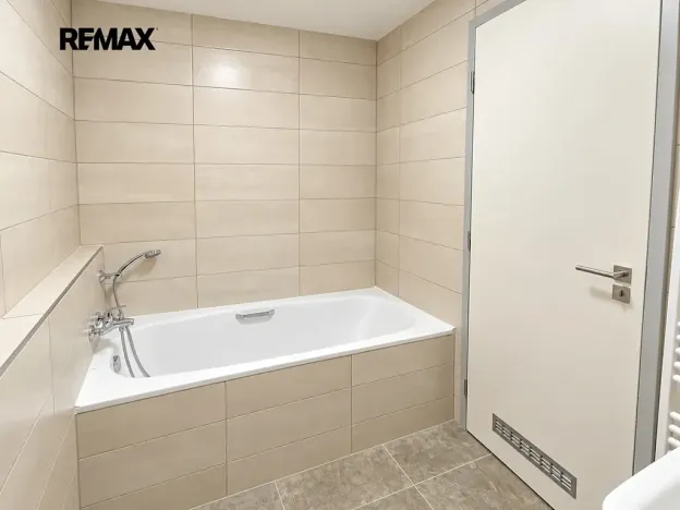 Pronájem bytu 2+kk, Plzeň, U Borských kasáren, 59 m2