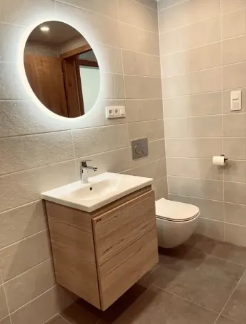Pronájem bytu 1+kk, Praha - Vysočany, Střídavá, 36 m2