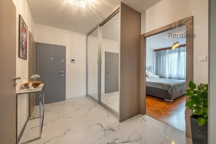 Prodej bytu 4+1, Mariánské Lázně, Na Třešňovce, 80 m2