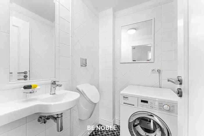 Prodej bytu 3+kk, Karlovy Vary, Zámecký vrch, 108 m2