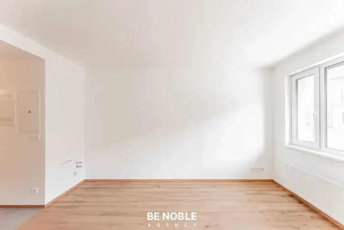 Prodej bytu 1+kk, Praha - Libeň, Zenklova, 29 m2