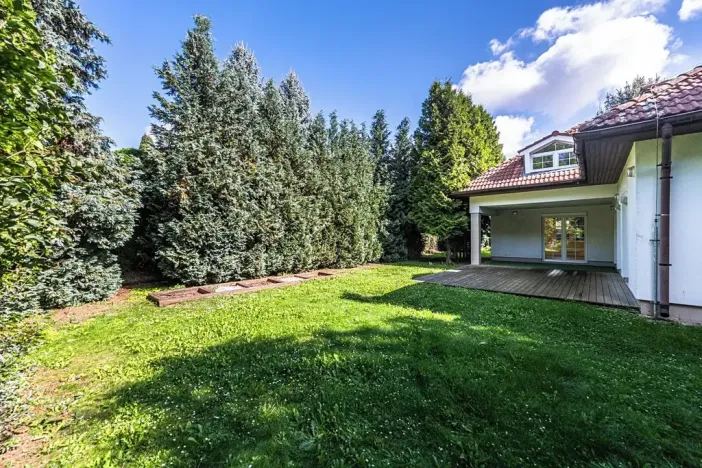 Prodej rodinného domu, Dolní Břežany, 270 m2