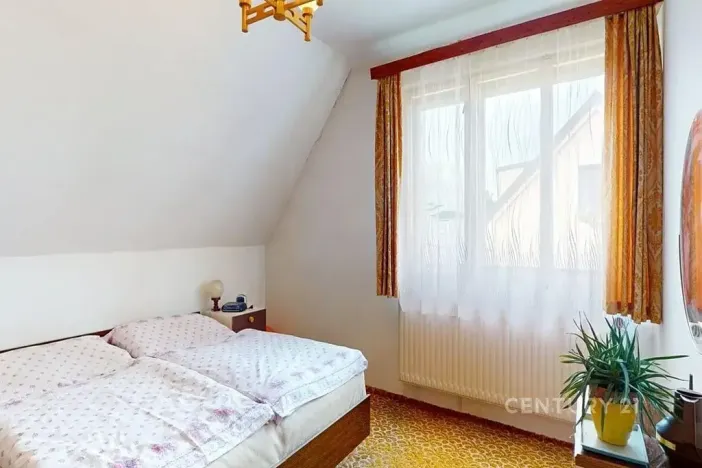 Prodej rodinného domu, Čerčany, Sukova, 182 m2