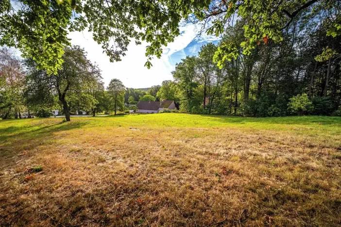 Prodej pozemku pro bydlení, Čestice, 4931 m2