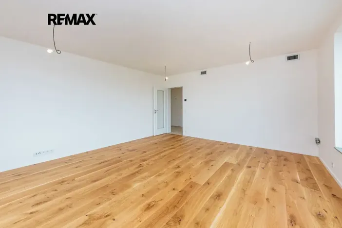 Prodej bytu 1+kk, Praha - Radlice, U Komína, 38 m2