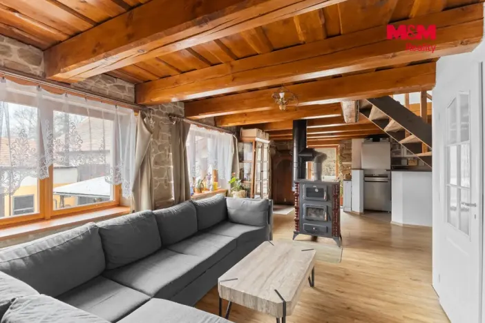 Prodej rodinného domu, Jarpice, 380 m2