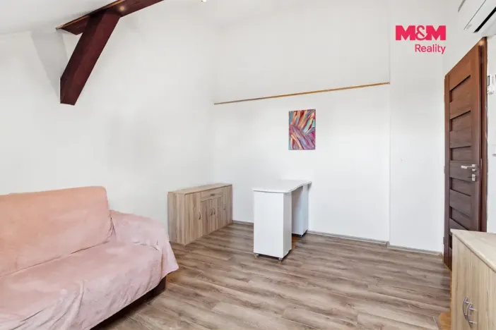 Prodej bytu 3+kk, Dobrovice, Fučíkova, 93 m2