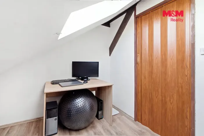 Prodej bytu 3+kk, Dobrovice, Fučíkova, 93 m2