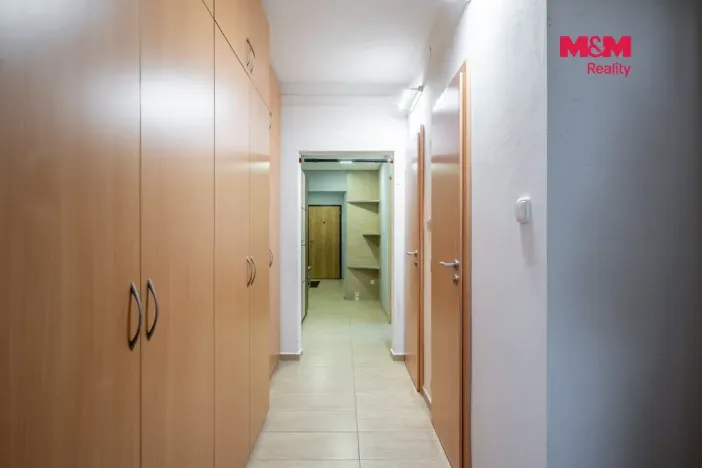 Prodej bytu 3+1, Strakonice - Strakonice II, Na Ohradě, 76 m2