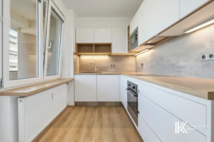 Prodej bytu 3+1, Pardubice, Palackého třída, 89 m2