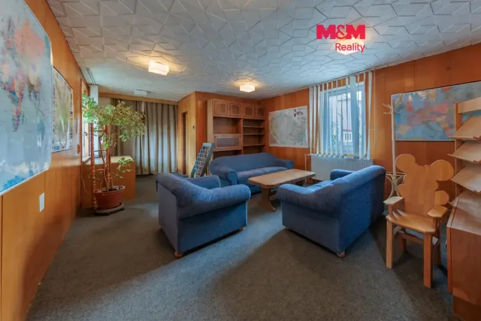 Prodej kanceláře, Karlovy Vary - Stará Role, 900 m2